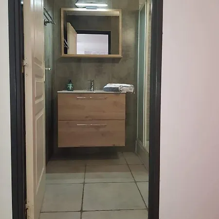 Apartment Joli De 30 M2 En Rdc