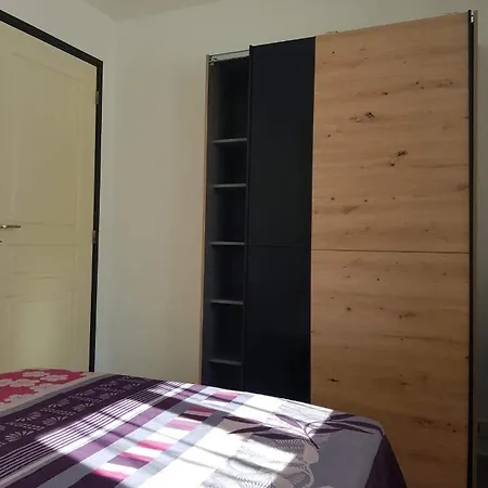 Apartment Joli De 30 M2 En Rdc